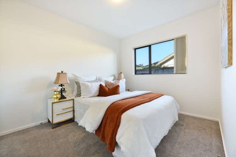 6 Riverglade Parkway Te Atatu South_12