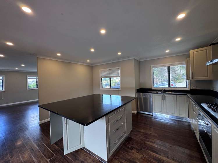 2 Bellbird Rise Murrays Bay_9
