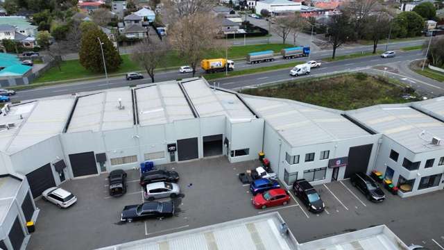 Unit 1, 473 Brougham Street Waltham_2