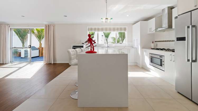 8 Wychwood Avenue Henderson_17