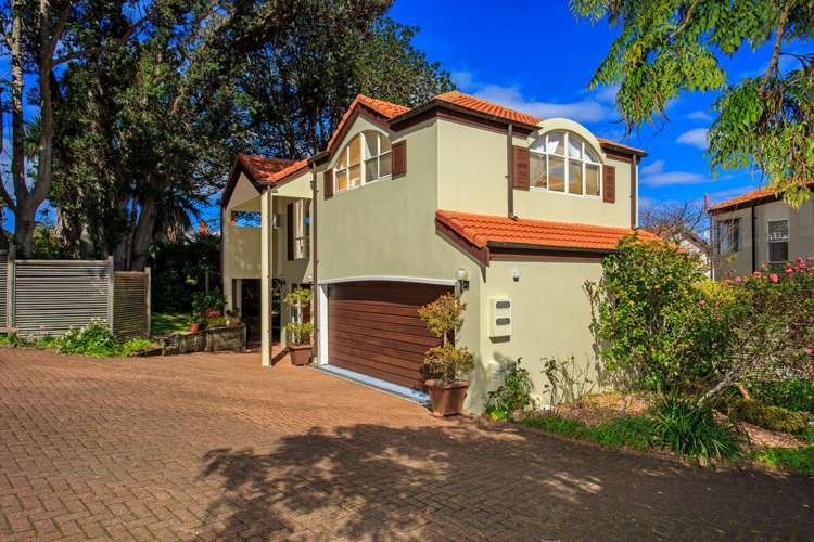 1/30 Clarence Road Northcote Point_23