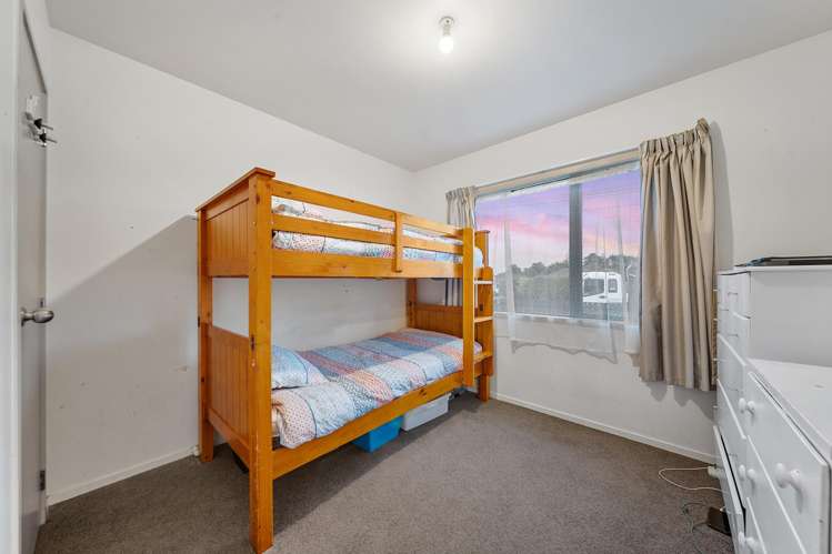 46 Hall Avenue Mangere_12