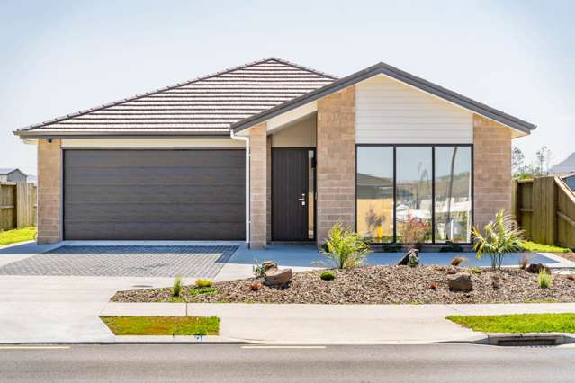 37 Kaurinui Crescent One Tree Point_1