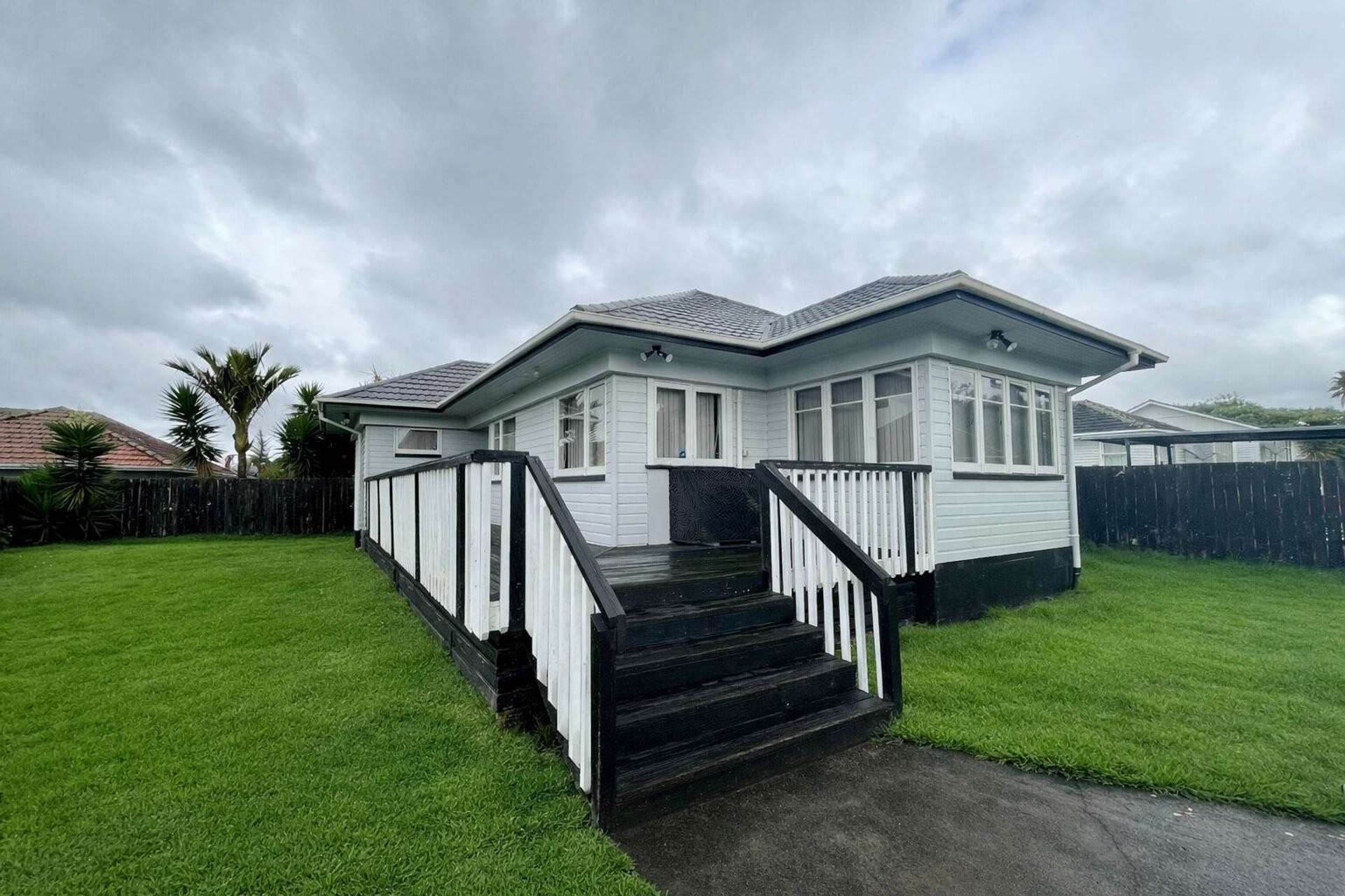 8B Frank Hewitt Street Pukekohe_0