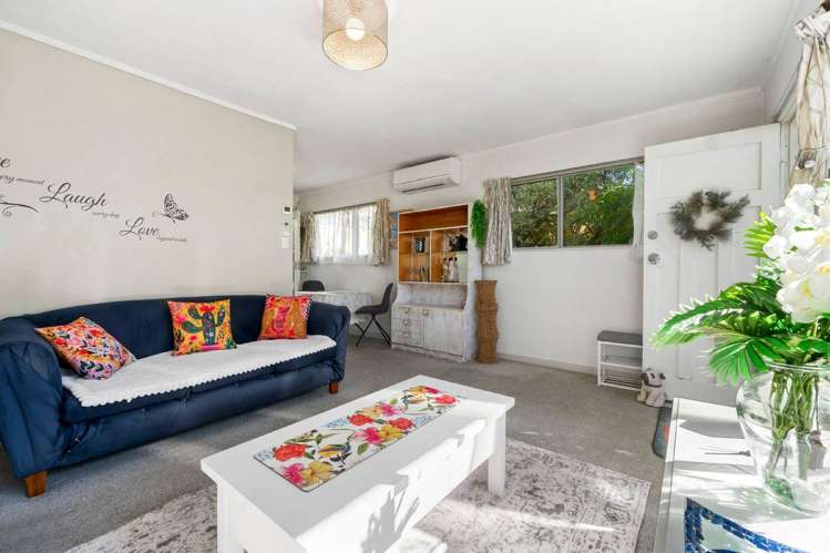 2/54 Finch Street Morningside_3