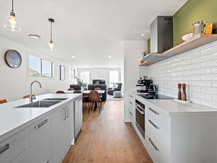 11 Till Street Jacks Point_8