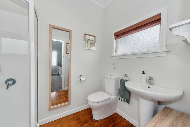 6 Strowan Avenue Fairfield_19