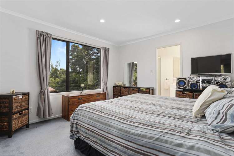 2/44 Claude Road Hillpark_8