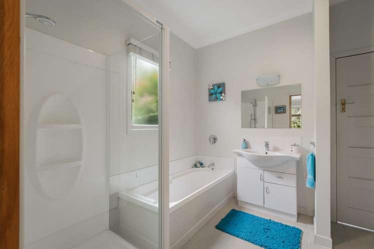 2 Highfields Drive Katikati_20