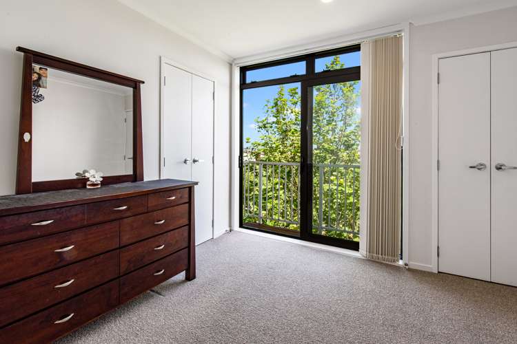 32 Squadron Drive Hobsonville_13