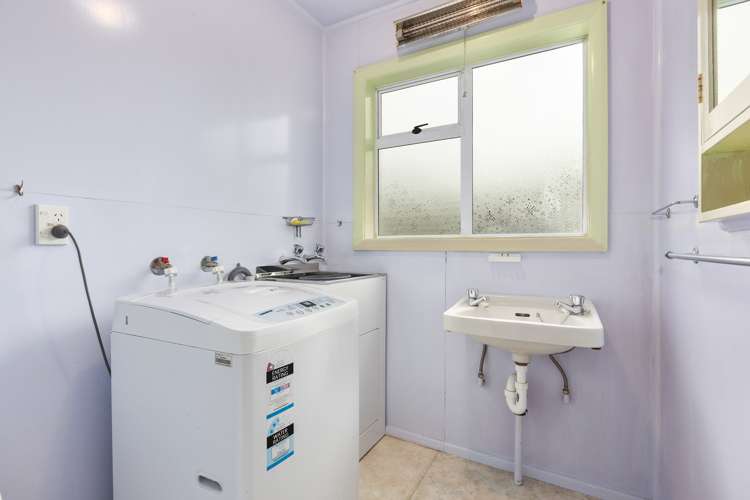 154 Riselaw Road Calton Hill_14