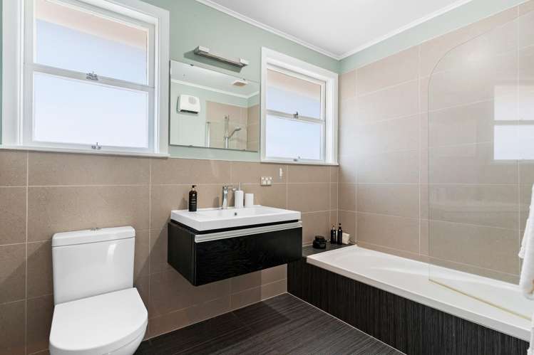 53 Cliff View Drive Green Bay_19