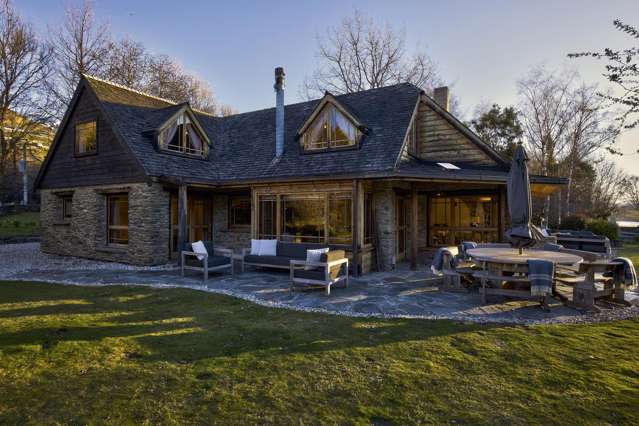 11 Arrowtown-Lake Hayes Road Lake Hayes_4