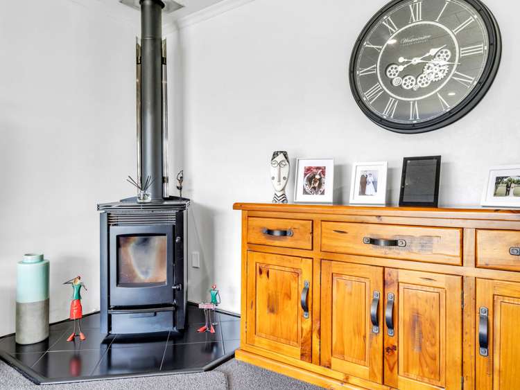 2 Florence Place Feilding_15