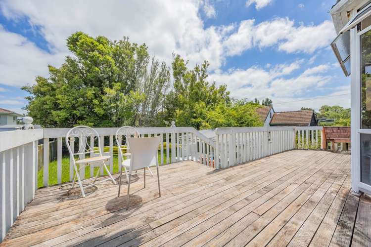 197 Lake Road Belmont_14