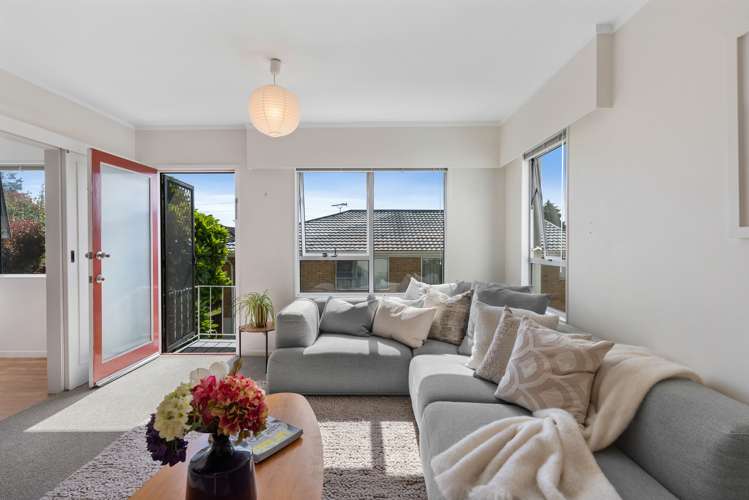6/10 Fowlds Avenue Sandringham_5
