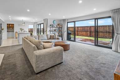 100 Ed Hillary Drive_4