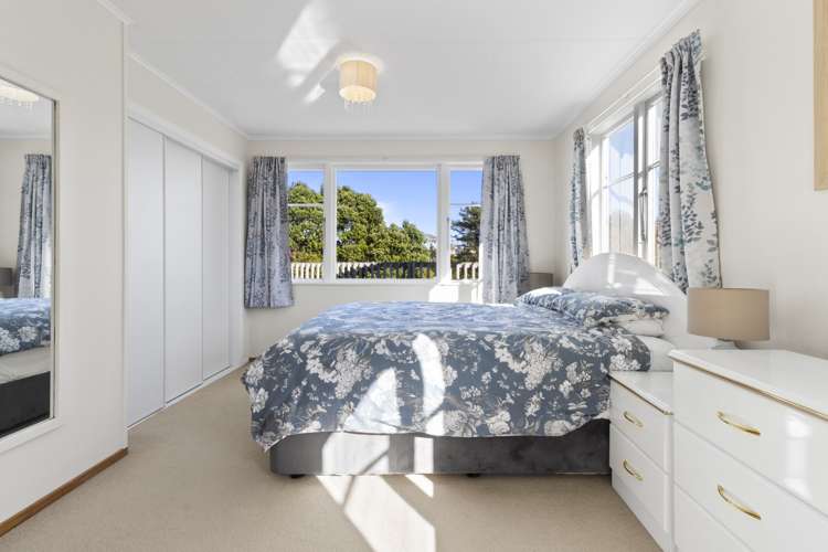 194 Seaview Road Westown_14