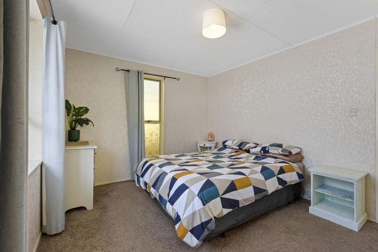 36 Rousehill Street Renwick_12