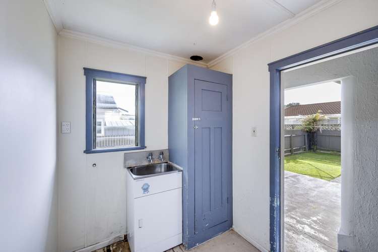 29 Harpham Street Taradale_12
