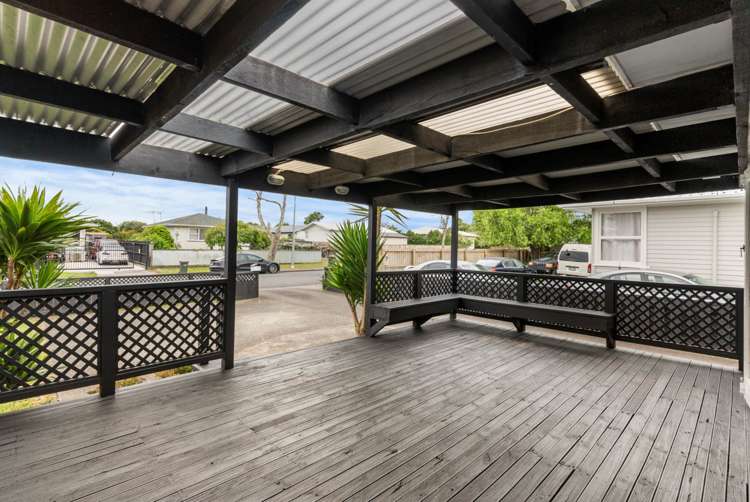 24 Tairere Crescent Rosehill_7