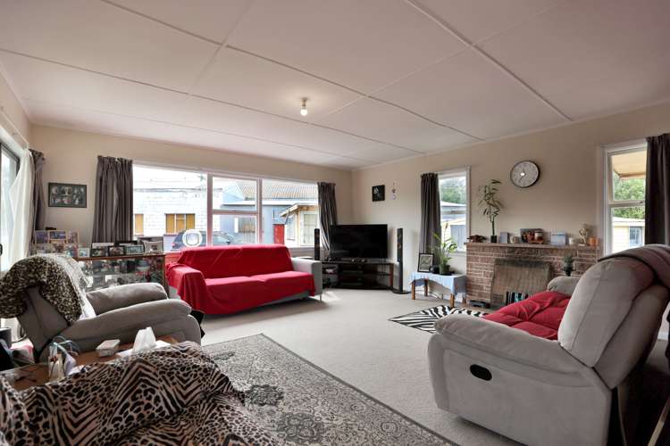 847 Boundary Road Willowby_7