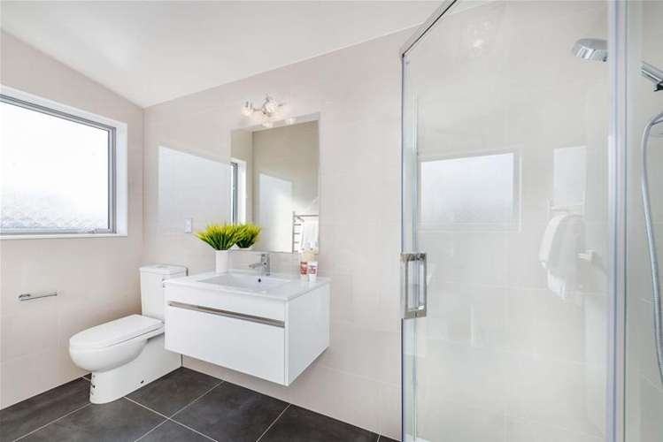 14 Takahe Avenue Takanini_17