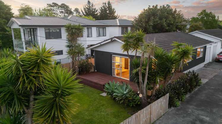 1/322 Royal Road Massey_23
