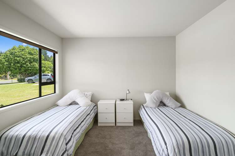 8 Caulfield Place Pukehangi_11