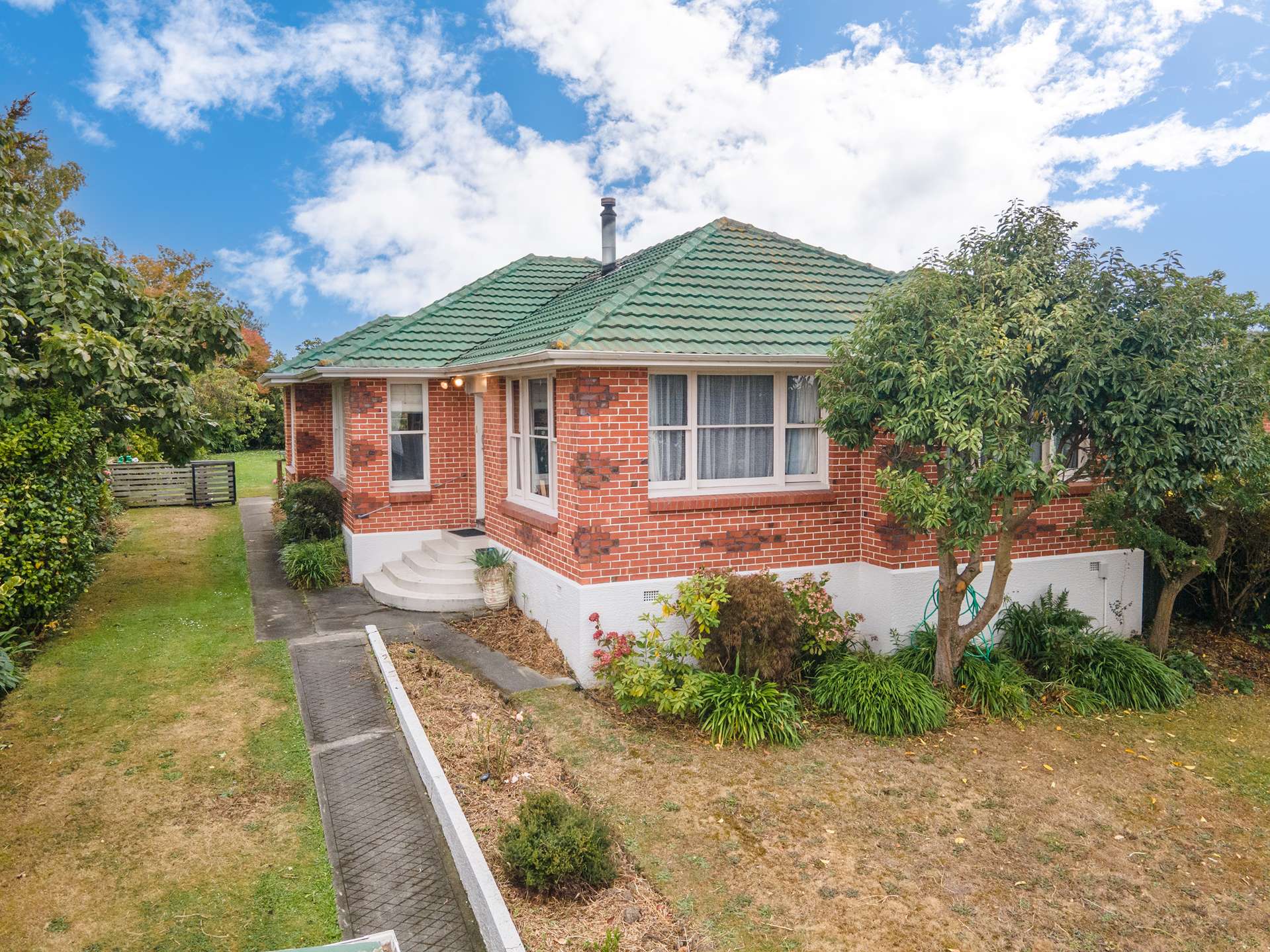 29 Hill View Crescent Highfield_0