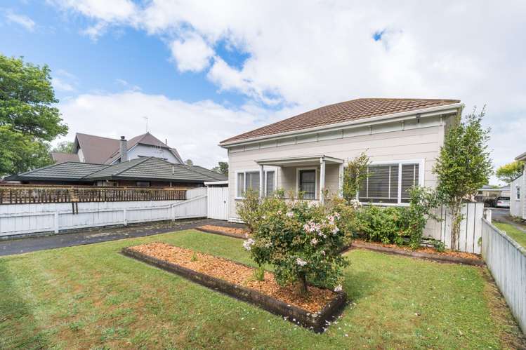 94 Victoria Avenue Palmerston North_6