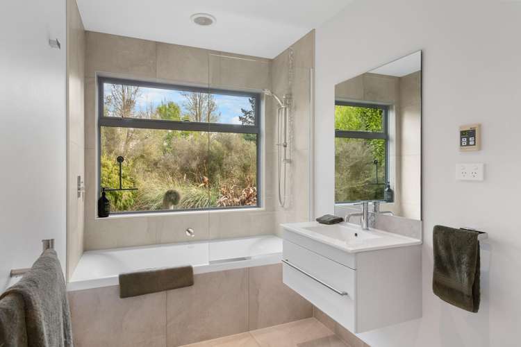 348 Two Chain Road Burnham_18