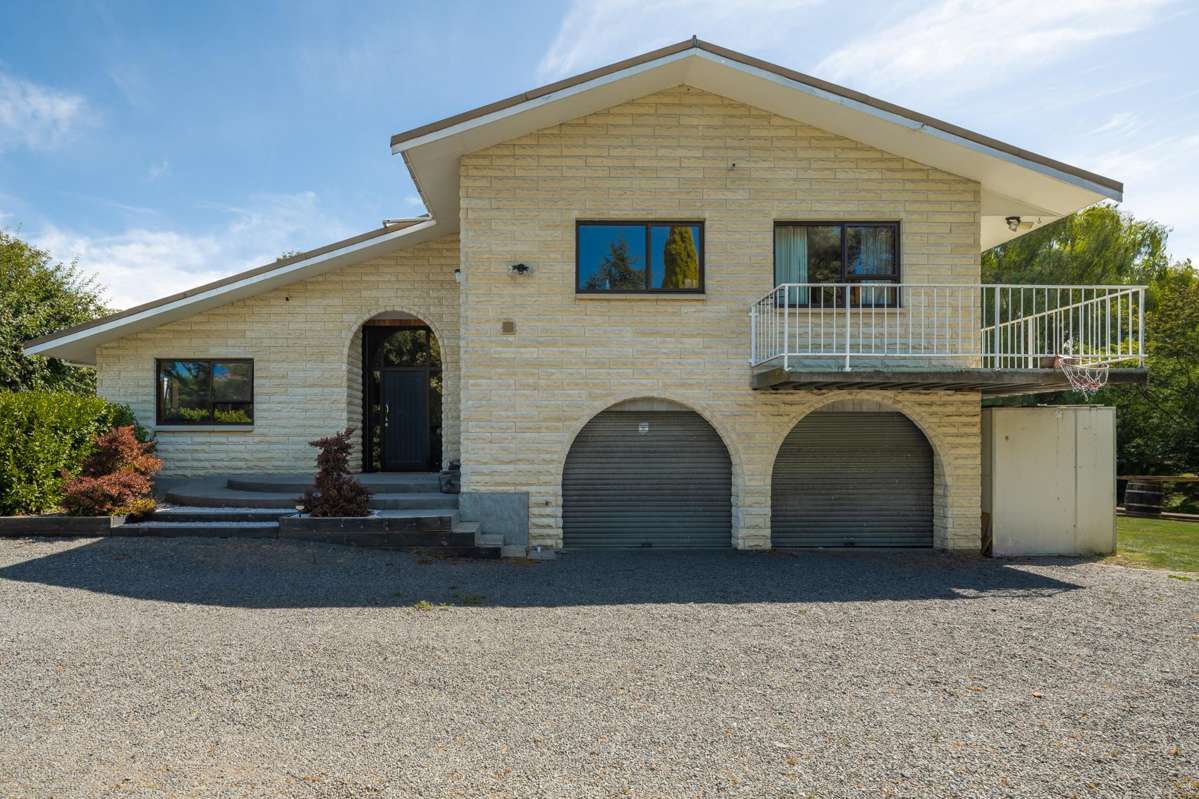 99 Dillons Point Road_1