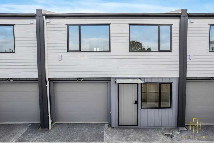 10 Whangamaru Way_0