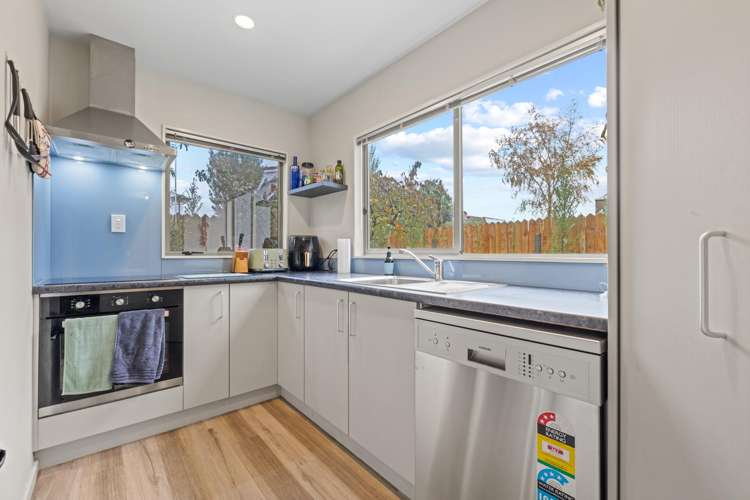 2/21 Alexandra Street_2
