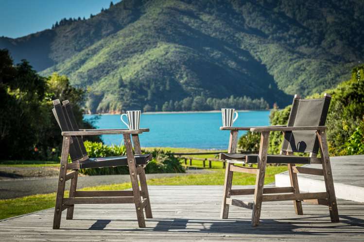 2 The Parade Okiwi Bay_3