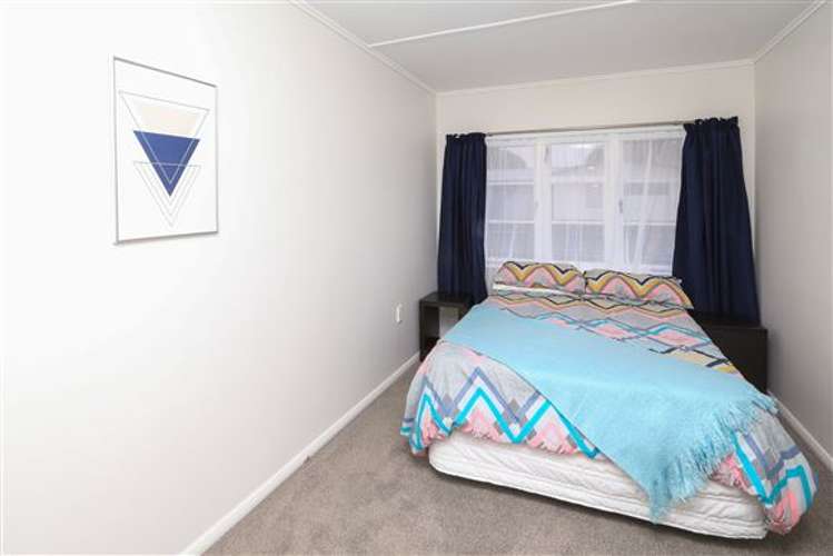 78 East Street Enderley_10