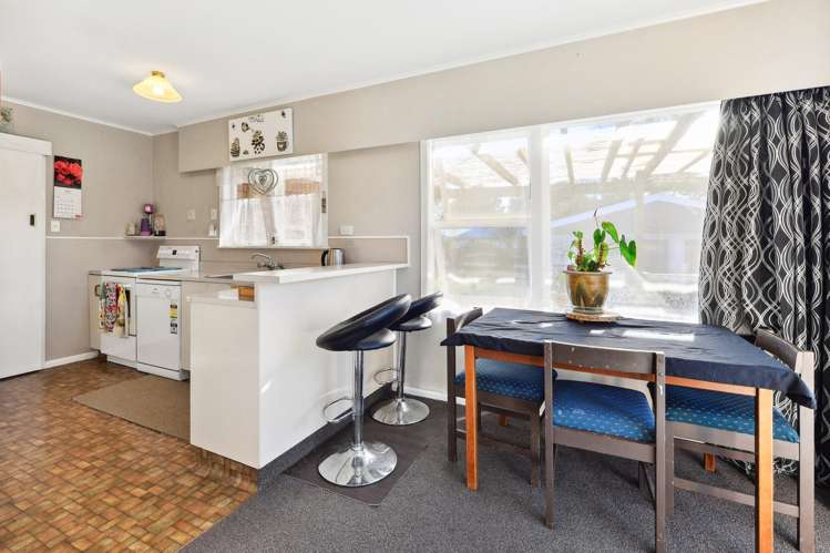 20 Macmurdo Avenue Glenview_28