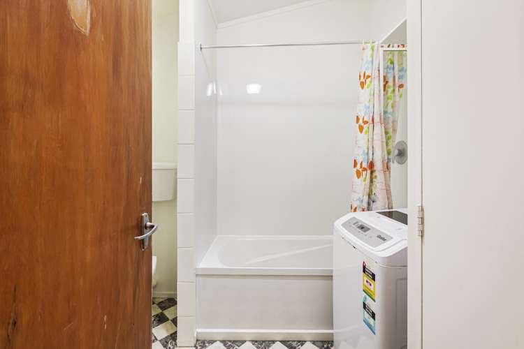 6/219 Grant Road Thorndon_10