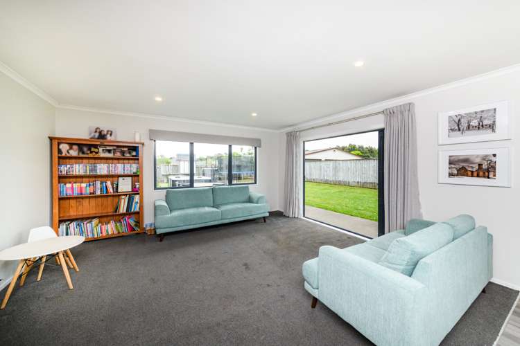 4 Almond Grove Feilding_2