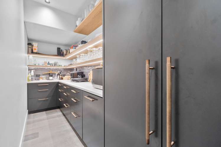 46 Manor Park Sunnyhills_10