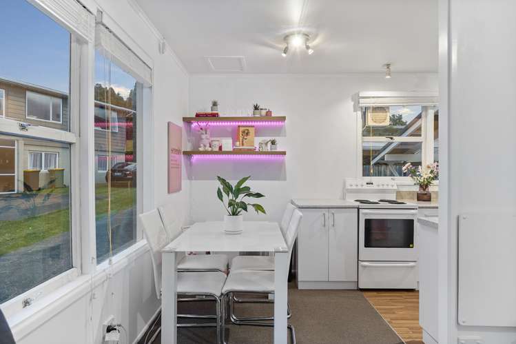 1/7 Chivalry Road Glenfield_11