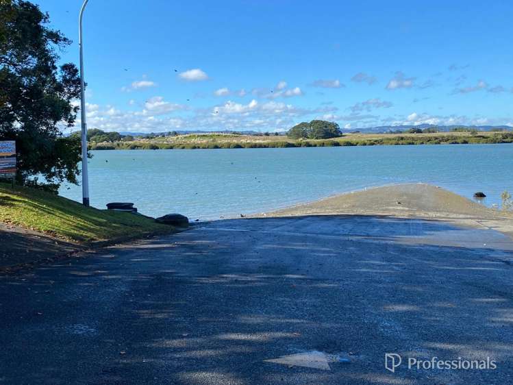 2 Hazards Road Weymouth_18