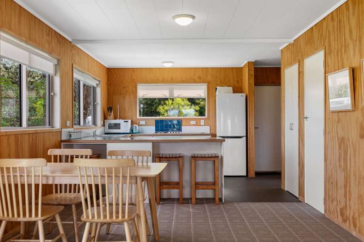 19 Ngaparaoa Drive Maketu_12