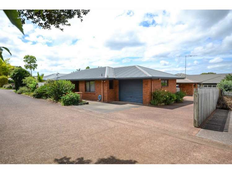 3 Carver Close_0