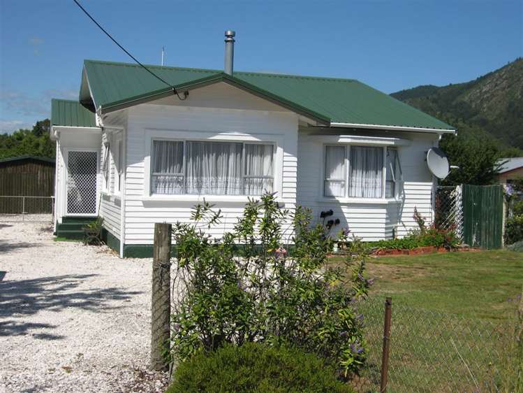 58 Waller Street Murchison_1