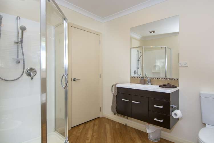 5 Sauvignon Place Pyes Pa_17