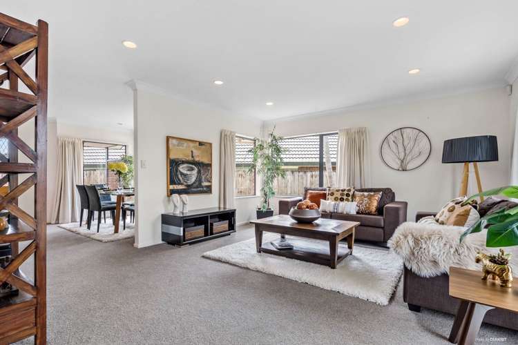 6 Linicro Place Wattle Downs_5