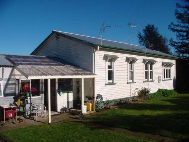 27 Station Street Tirau_1