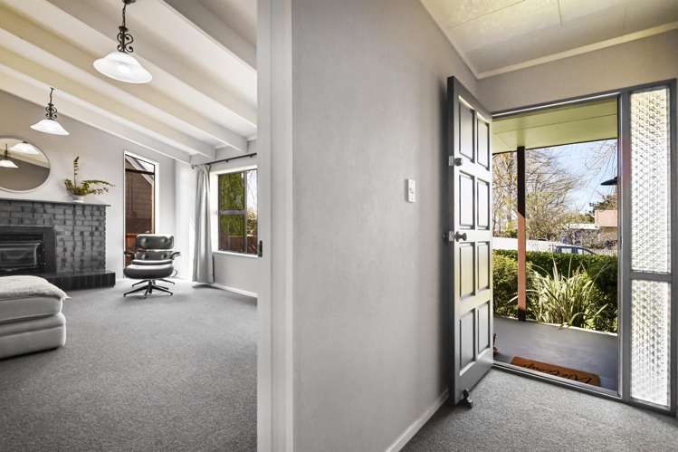 8 Palmer Place Parkvale_4